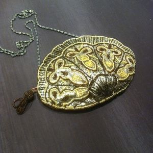 LUMINOUS GOLD BEADED BAG